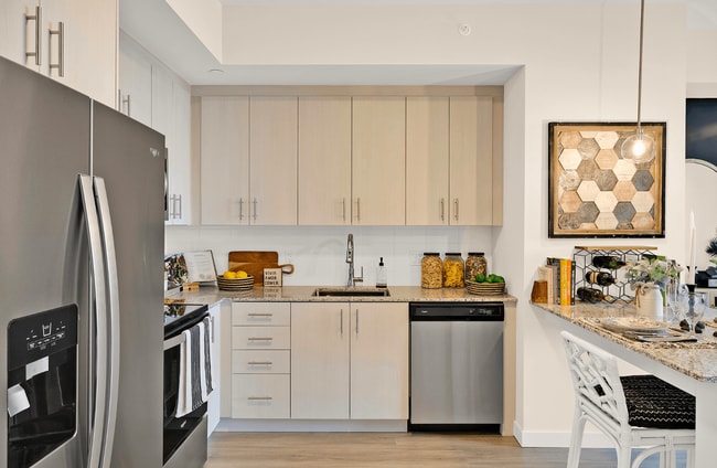 Building Photo - Pura Vida Hialeah Luxury Apartments