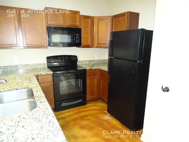 Building Photo - 6414 Attucks Lane, San Antonio, TX. 78238