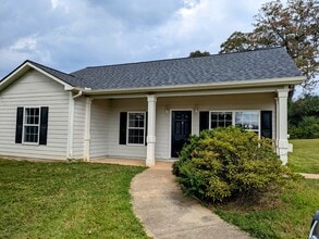 Building Photo - 48 Zachary Dr