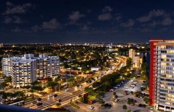 Building Photo - 1351 NE Miami Gardens Dr
