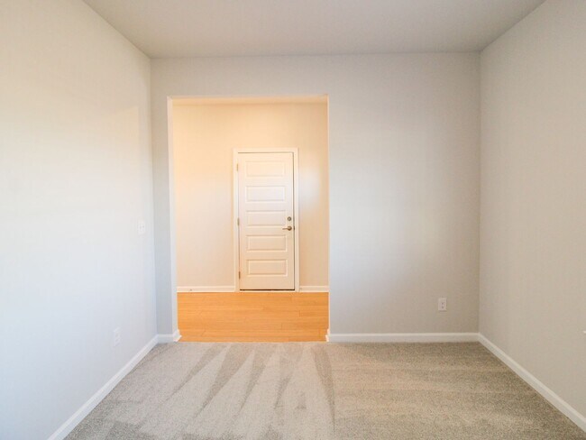 Foto del edificio - East Limestone Home at Craft Springs near Mooresville Rd and New Publix!