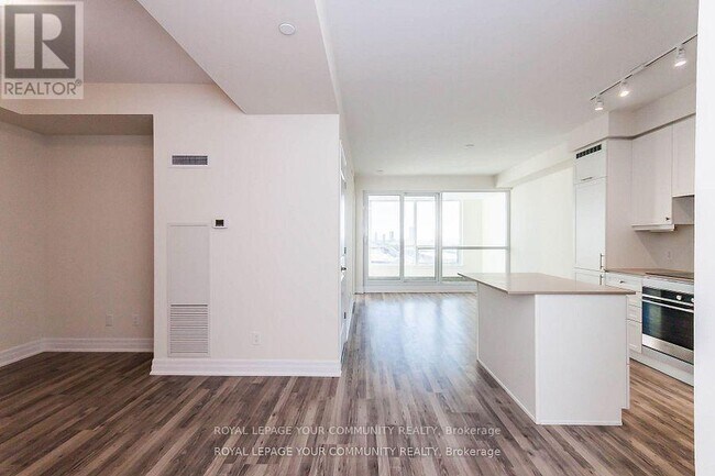 Photo du bâtiment - 9075-9075 Jane St