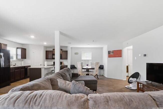 Building Photo - 6451 Legato Curv