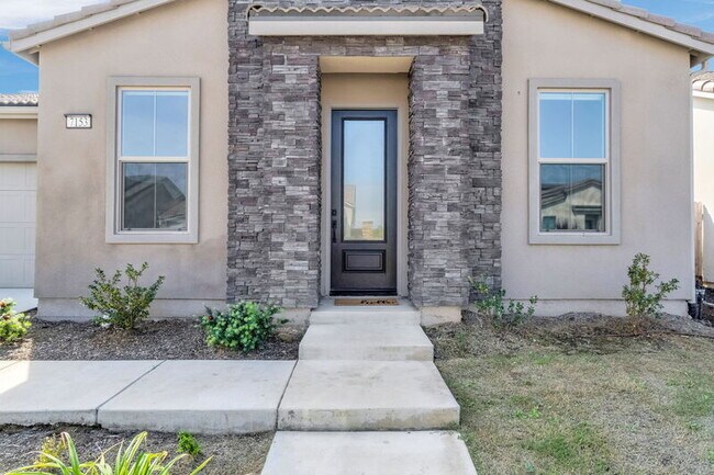 Foto del edificio - 7153 E Harvard Ave