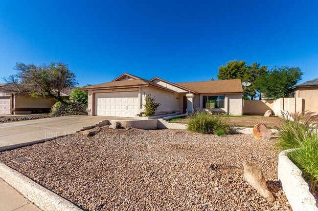 Foto del edificio - 3222 W Ross Ave