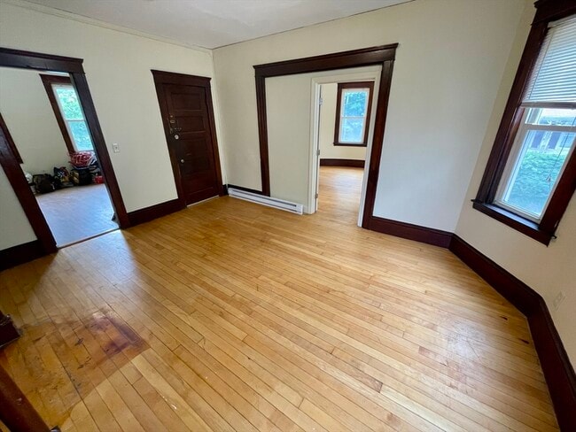 Building Photo - 10 Agawam St