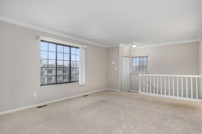 Foto del edificio - 71 Meadow Wood Dr
