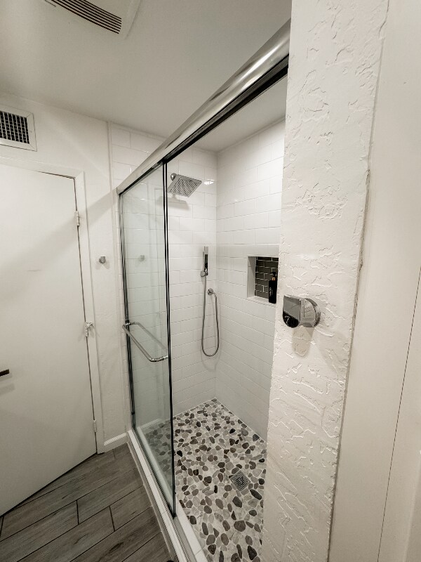 Foto del edificio - 1022 W 9th St