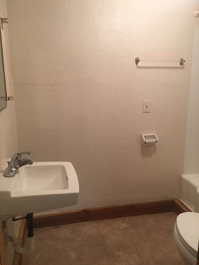 Foto del edificio - 1 bedroom , 1 bath Studio Duplex