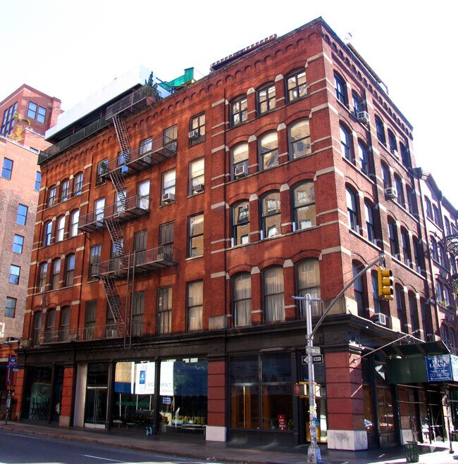Building Photo - 273 Lafayette