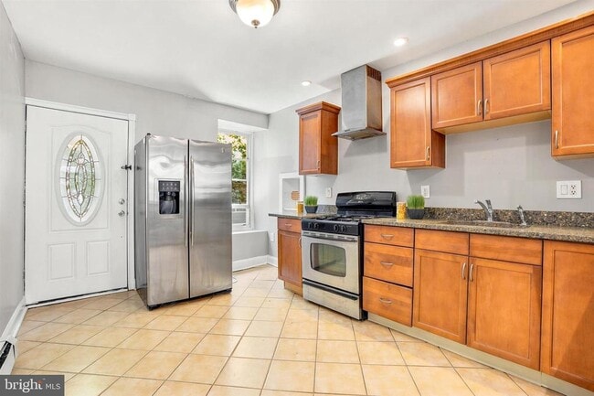 Building Photo - 4441 Silverwood St