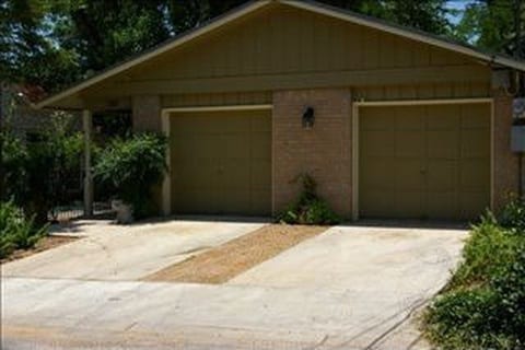 Building Photo - 133 Blanco St