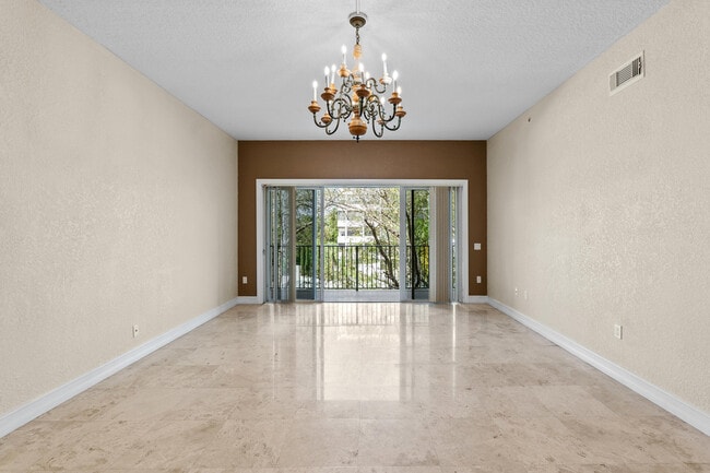 Building Photo - 1640 Presidential Way