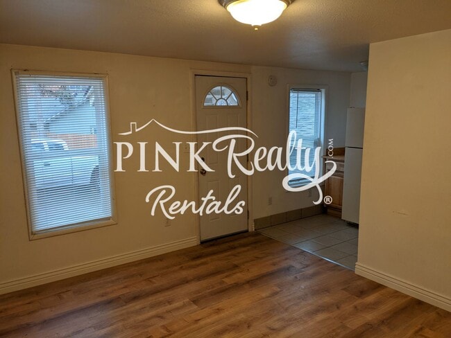 Photo - 15 Narrows Rd House