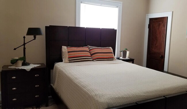 Master Bedroom - 1380 Webb Rd