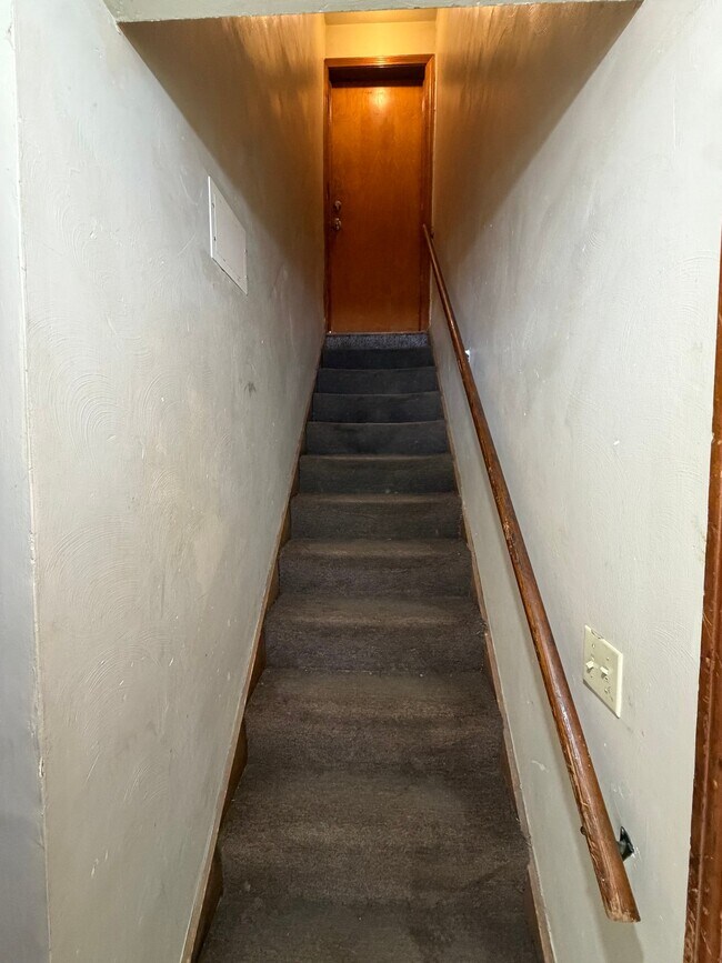 Foto del edificio - 159 E Judson Ave