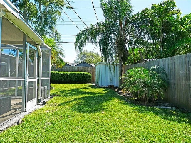 Building Photo - 2855 52nd Ln N