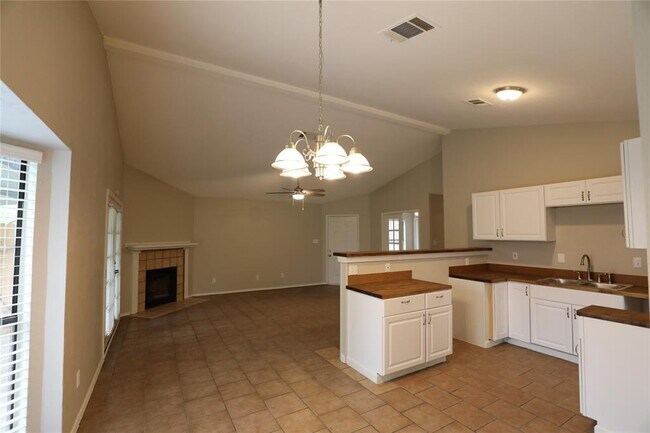 Building Photo - 9312 Rutherglen Dr
