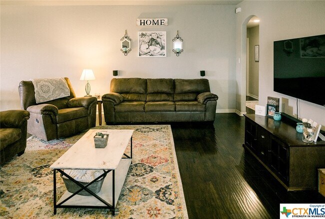 Foto del edificio - 2525 Elk Creek St