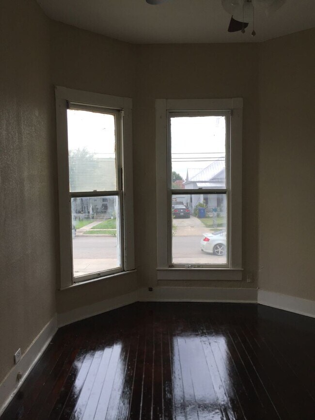 Foto del edificio - Prime Location, Endless Potential 3BR/1BA Haven