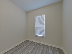 Building Photo - 22706 Terrazzo Dr