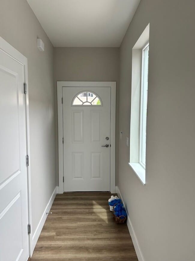 Building Photo - Garrison Square 3 bedroom- Brand New!
