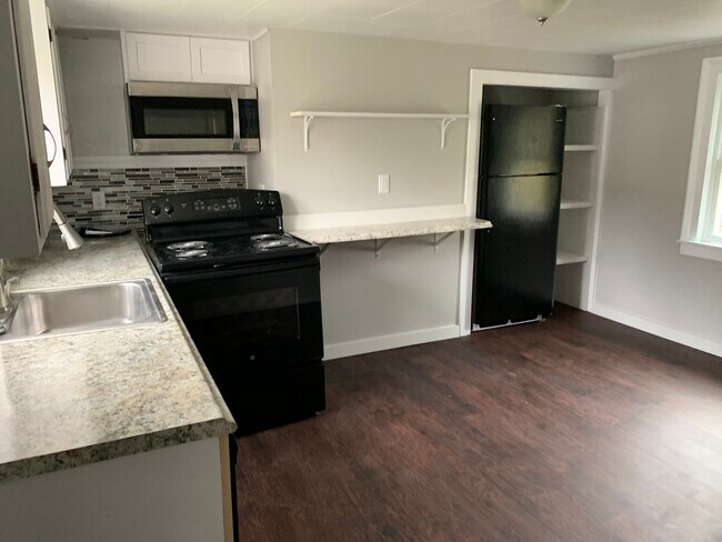 fully applianced all new - 137 Locust St