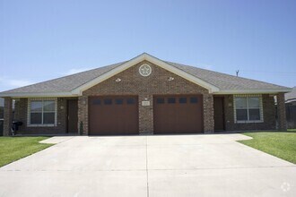 Building Photo - 4904 Heather Ln