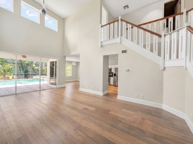 Building Photo - Autumn Woods annual rental in North Naples!