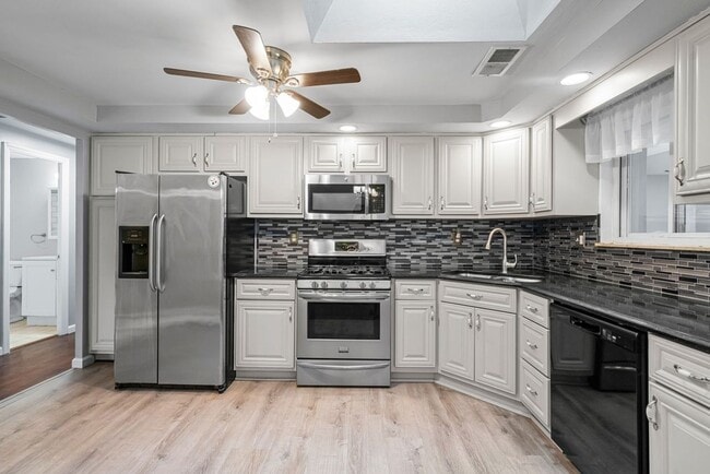 Photo - Newly Renovated 3 Bedroom Home In Plum. Available Immediately. 1/2 Off First Month's Rent!