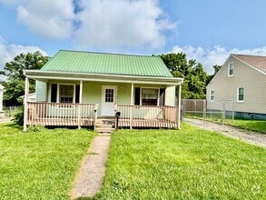 Building Photo - 983 Carneal Rd