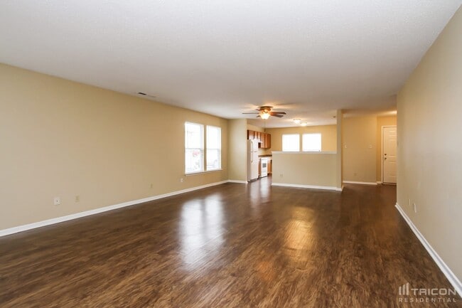 Building Photo - 1392 Lavender Dr