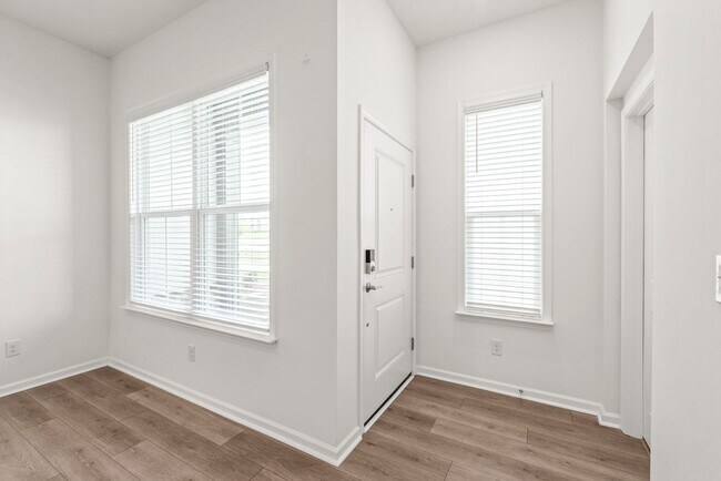 Foto del edificio - 5807 Clear Creek Ln