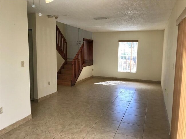 Building Photo - 7061 SW 41st Pl