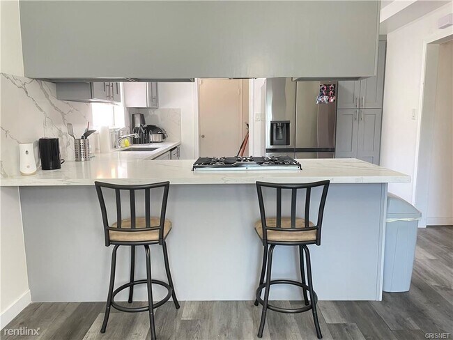 Building Photo - 4 br, 3 bath House - 16854 Blackhawk St