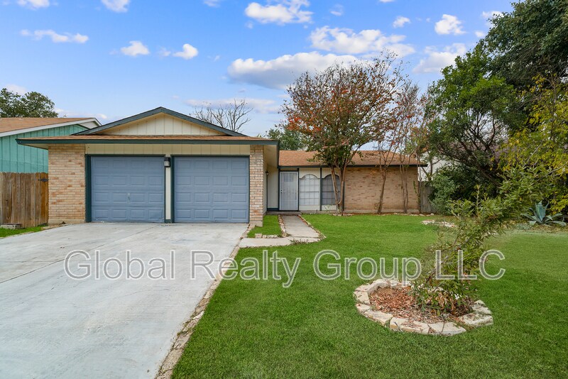 8227 Bowens Crossing, San Antonio, TX 78250 House Rental in San