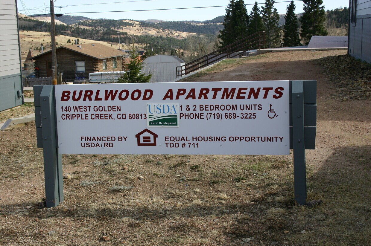 Primary Photo - Burlwood Apartments