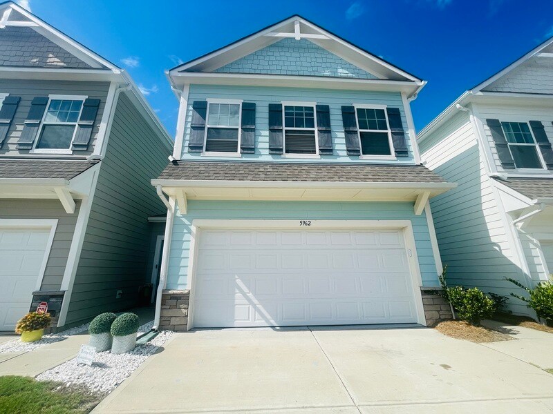 Foto principal - 5962 River Mdw Ct