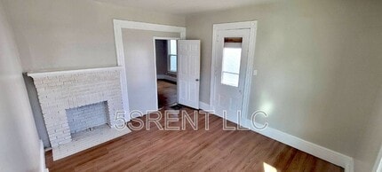 Building Photo - 534 Boone St