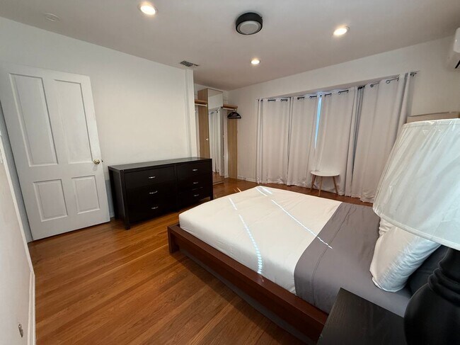 Foto del edificio - 501 Hamilton Ave