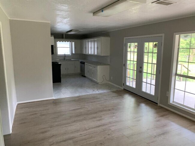 Foto del edificio - 9390 Gardner St