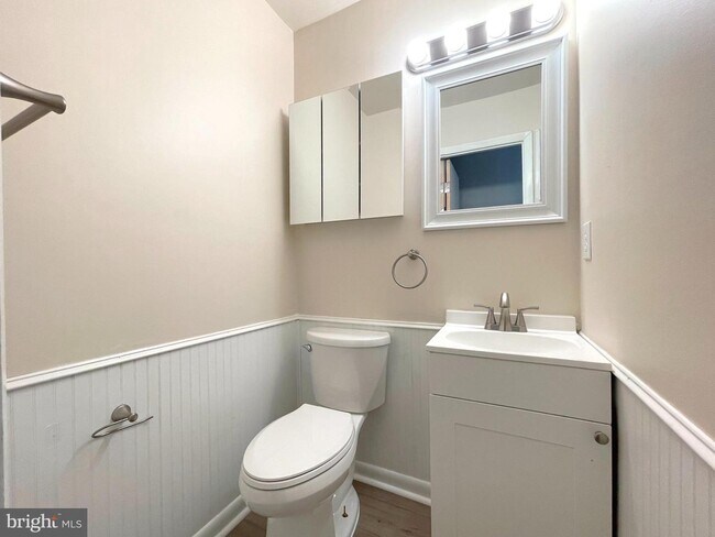 Foto del edificio - 22023 Valley Estates Dr