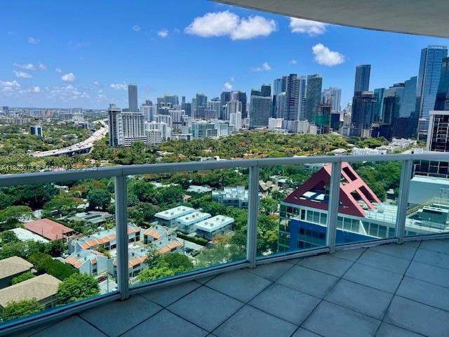 Building Photo - 2101 Brickell Ave