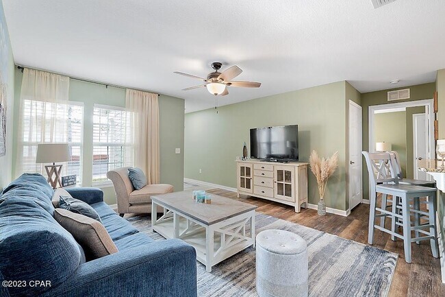 Foto del edificio - 603 Cape Cod Dr