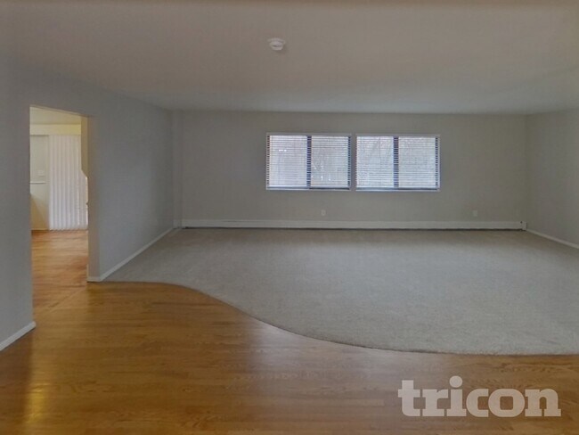 Foto del edificio - 2212 Woodburn St