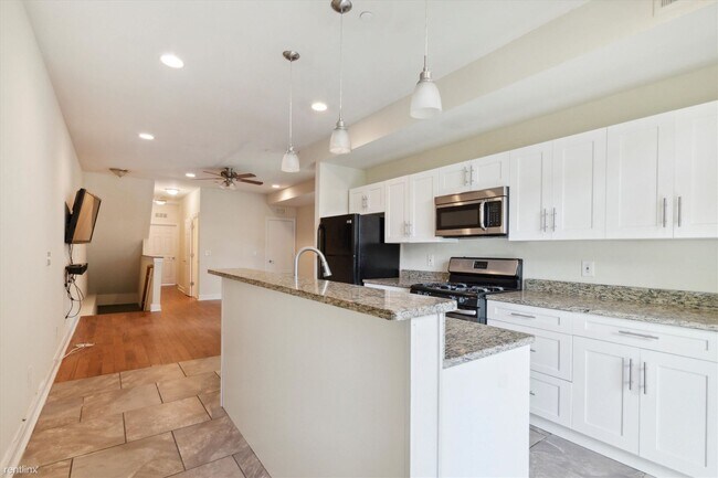 Foto del edificio - 4 br, 3 bath Duplex - 1728 N GRATZ ST Unit 1