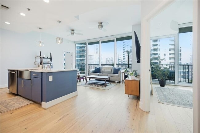 Building Photo - 1080 Peachtree St NE