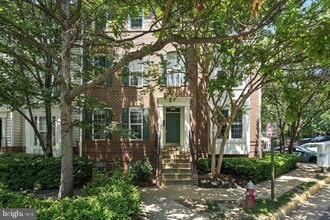 Building Photo - 1547 Northern Neck Dr