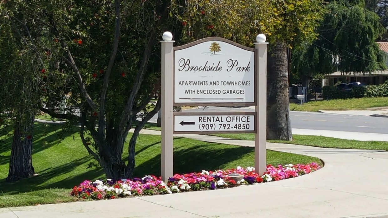 Brookside Park Apartments 1350 Milburn Ave Redlands, CA