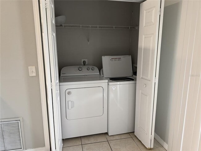 Foto del edificio - 3919 Magnolia Pointe Ln